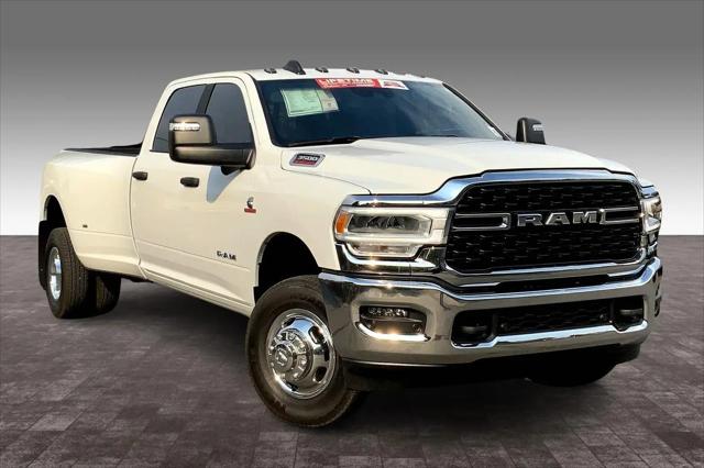 2024 Ram 3500 Big Horn Crew Cab 4x4 8' Box