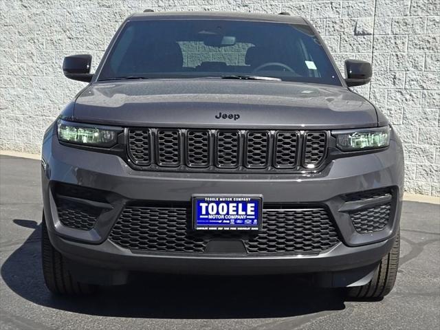 2024 Jeep Grand Cherokee GRAND CHEROKEE ALTITUDE 4X4 2024 Jeep Grand Cherokee GRAND CHEROKEE ALTITUDE 4X4