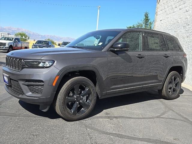 2024 Jeep Grand Cherokee GRAND CHEROKEE ALTITUDE 4X4 2024 Jeep Grand Cherokee GRAND CHEROKEE ALTITUDE 4X4