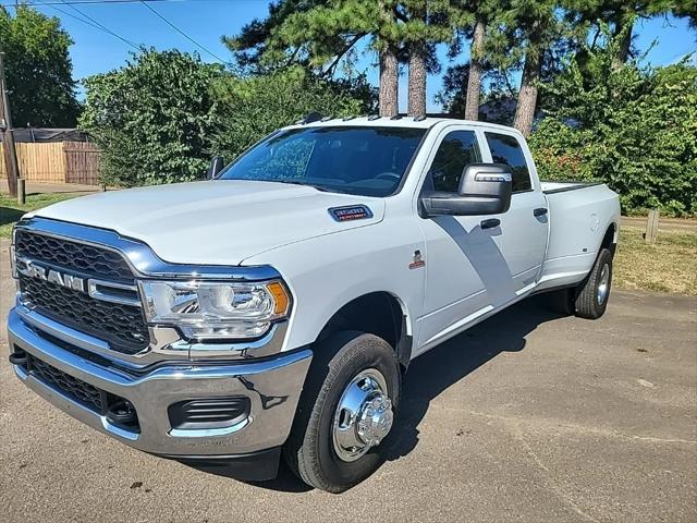 2024 RAM Ram 3500 RAM 3500 TRADESMAN CREW CAB 4X4 8 BOX