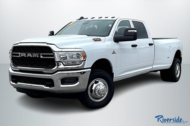 2024 RAM Ram 3500 RAM 3500 TRADESMAN CREW CAB 4X4 8 BOX