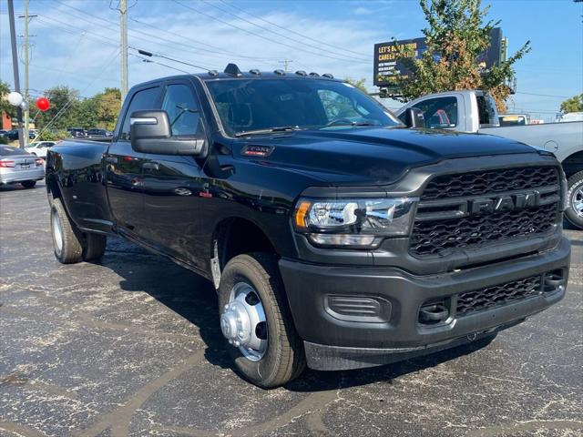 2024 RAM Ram 3500 RAM 3500 TRADESMAN CREW CAB 4X4 8 BOX