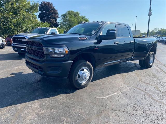 2024 RAM Ram 3500 RAM 3500 TRADESMAN CREW CAB 4X4 8 BOX