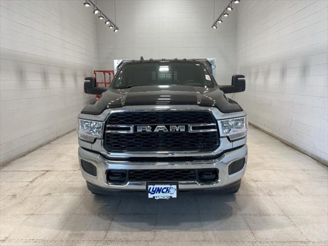 2024 RAM Ram 3500 RAM 3500 TRADESMAN CREW CAB 4X4 8 BOX
