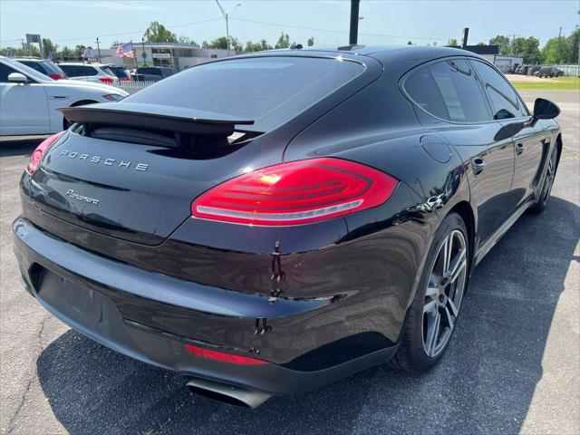 2015 Porsche Panamera 2