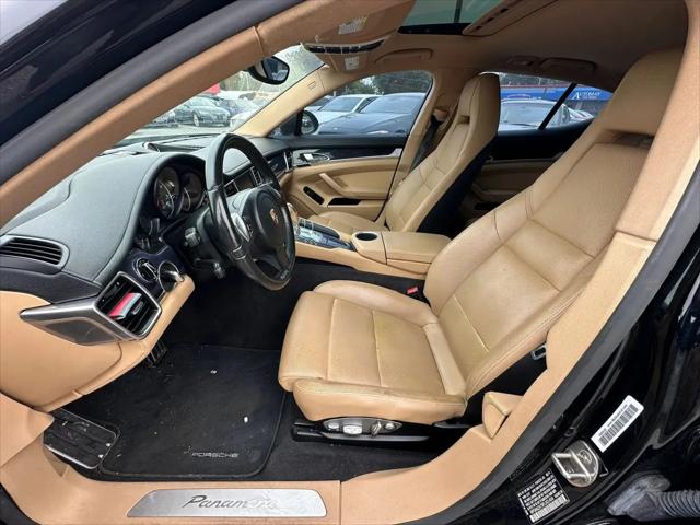 2015 Porsche Panamera 2
