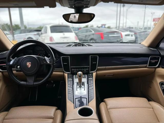 2015 Porsche Panamera 2