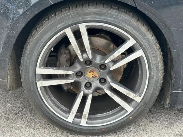 2015 Porsche Panamera 2