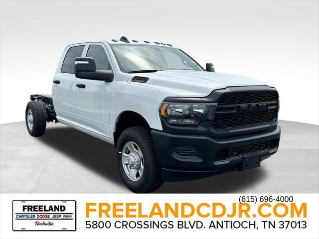 2024 RAM Ram 3500 Chassis Cab RAM 3500 TRADESMAN CREW CAB CHASSIS 4X4 60 CA 2024 RAM Ram 3500 Chassis Cab RAM 3500 TRADESMAN CREW CAB CHASSIS 4X4 60 CA