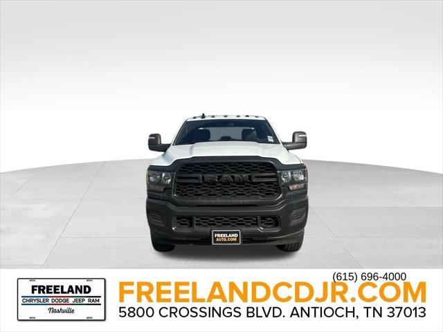 2024 RAM Ram 3500 Chassis Cab RAM 3500 TRADESMAN CREW CAB CHASSIS 4X4 60 CA