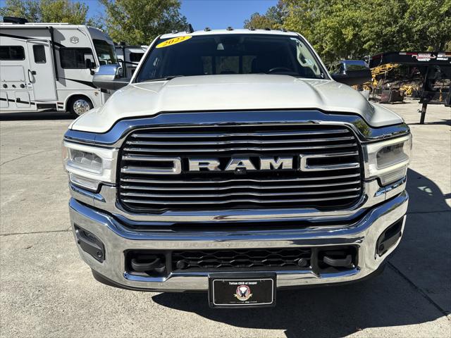 2022 RAM 3500 Laramie Crew Cab 4x4 8 Box