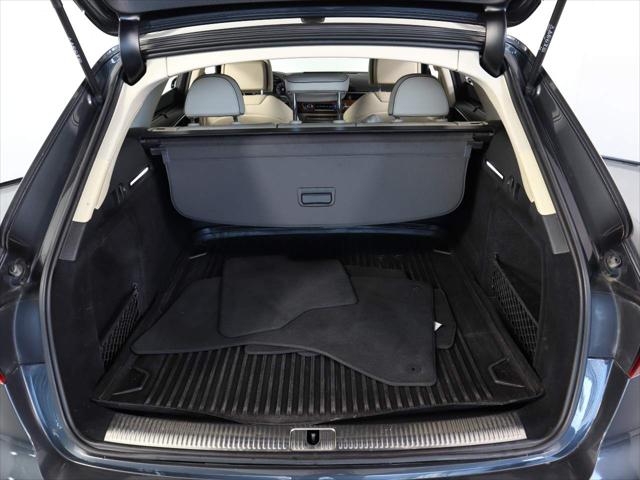 2022 Audi allroad Premium Plus 45 TFSI quattro S tronic