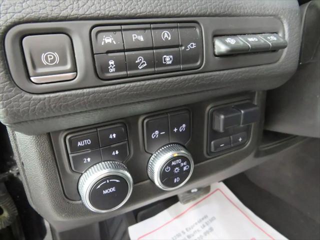2022 GMC Yukon XL 4WD Denali