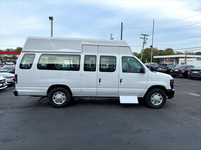 2009 Ford E-250 Commercial