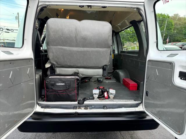 2009 Ford E-250 Commercial