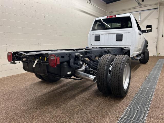 2024 RAM Ram 5500 Chassis Cab RAM 5500 TRADESMAN CHASSIS REGULAR CAB 4X2 84 CA 2024 RAM Ram 5500 Chassis Cab RAM 5500 TRADESMAN CHASSIS REGULAR CAB 4X2 84 CA