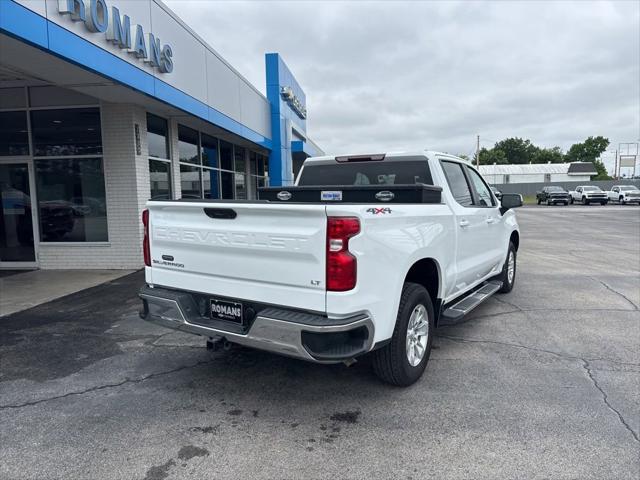 2022 Chevrolet Silverado 1500 4WD Crew Cab Standard Bed LT