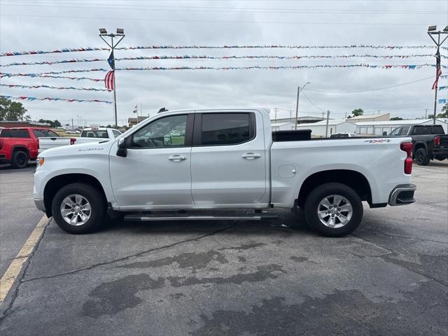 2022 Chevrolet Silverado 1500 4WD Crew Cab Standard Bed LT