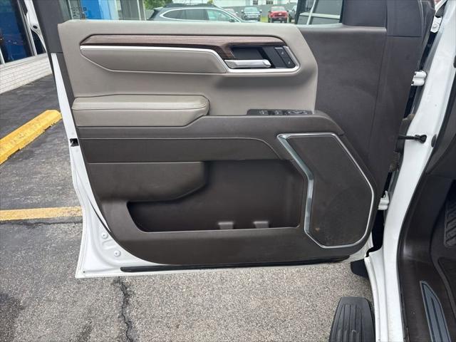 2022 Chevrolet Silverado 1500 4WD Crew Cab Standard Bed LT