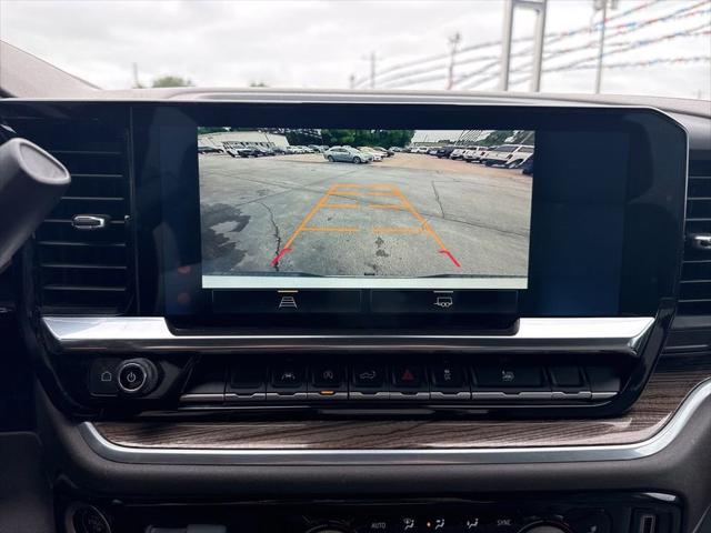 2022 Chevrolet Silverado 1500 4WD Crew Cab Standard Bed LT