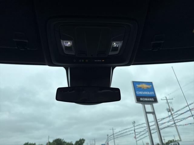 2022 Chevrolet Silverado 1500 4WD Crew Cab Standard Bed LT