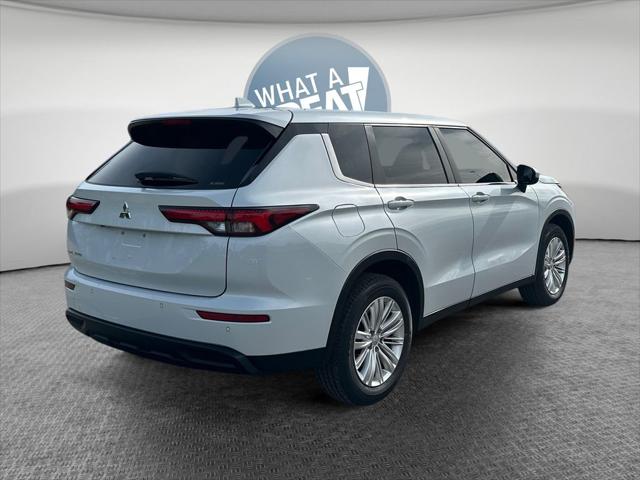 2022 Mitsubishi Outlander ES 2.5 S-AWC
