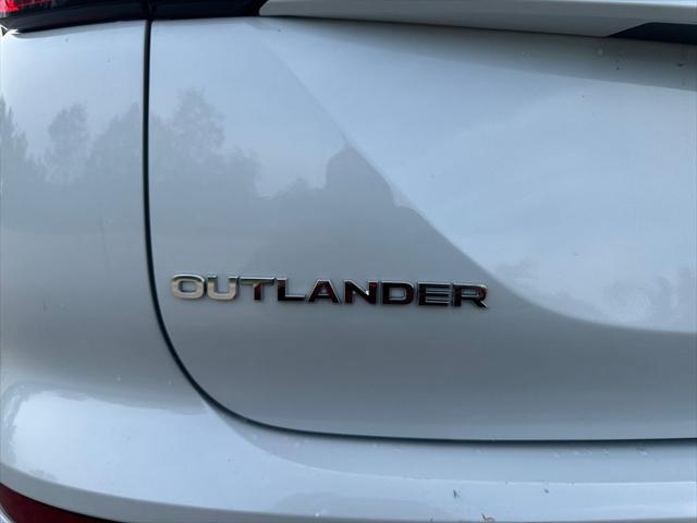 2022 Mitsubishi Outlander ES 2.5 S-AWC
