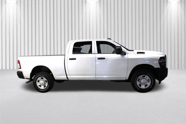 2024 RAM Ram 3500 RAM 3500 TRADESMAN CREW CAB 4X4 64 BOX