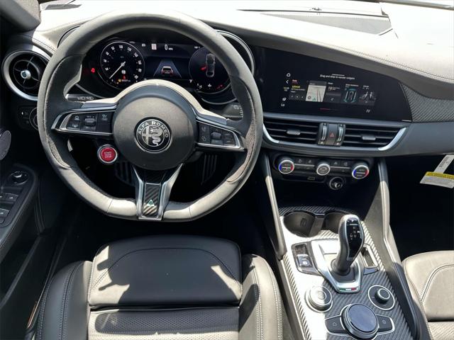 2024 Alfa Romeo Giulia GIULIA QUADRIFOGLIO RWD 2024 Alfa Romeo Giulia GIULIA QUADRIFOGLIO RWD