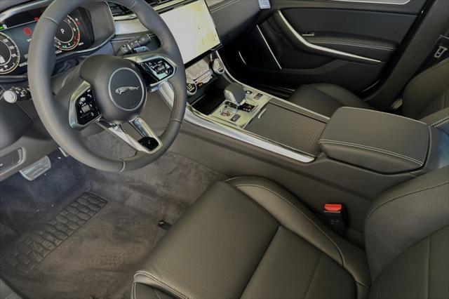 2024 Jaguar XF R-Dynamic SE P250 RWD Automatic