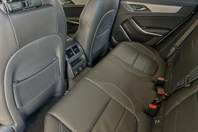 2024 Jaguar XF R-Dynamic SE P250 RWD Automatic