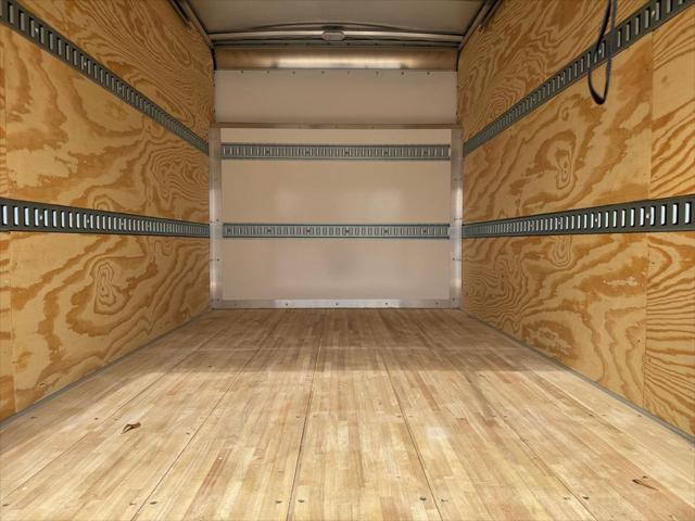 2025 Ford E-350 Cutaway Base