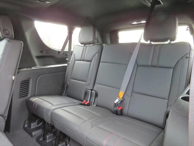 2021 Chevrolet Suburban 4WD RST