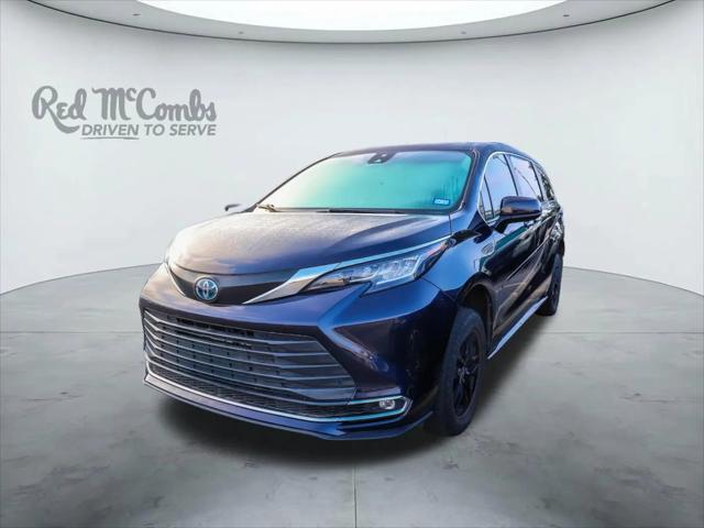 2022 Toyota Sienna XLE for sale in San Antonio, TX