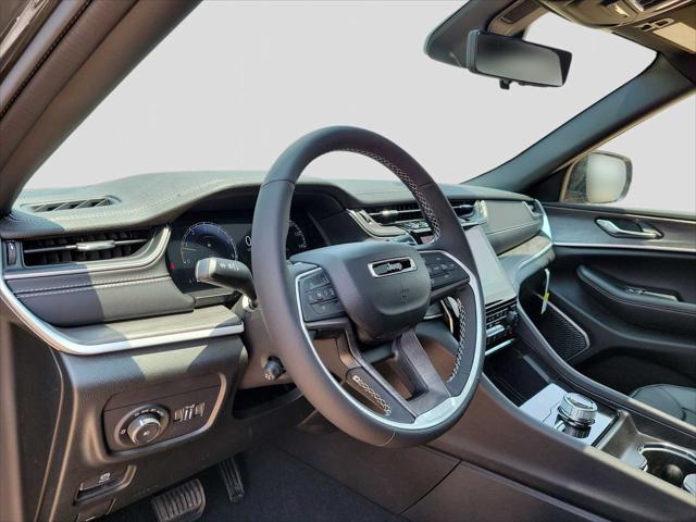 2024 Jeep Grand Cherokee GRAND CHEROKEE LIMITED 4X4