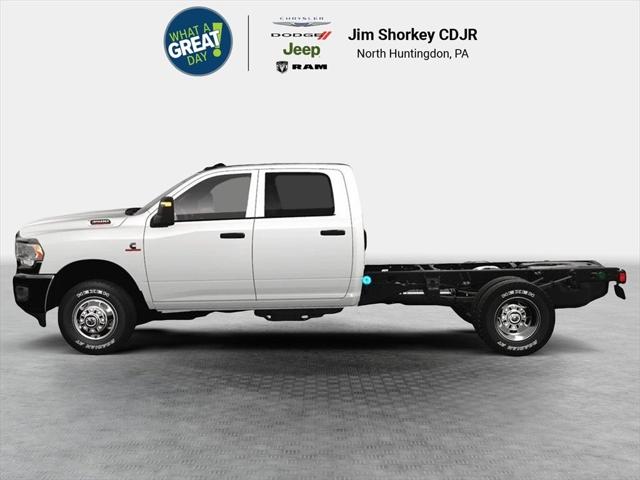 2024 RAM Ram 3500 Chassis Cab RAM 3500 TRADESMAN CREW CAB CHASSIS 4X4 60 CA