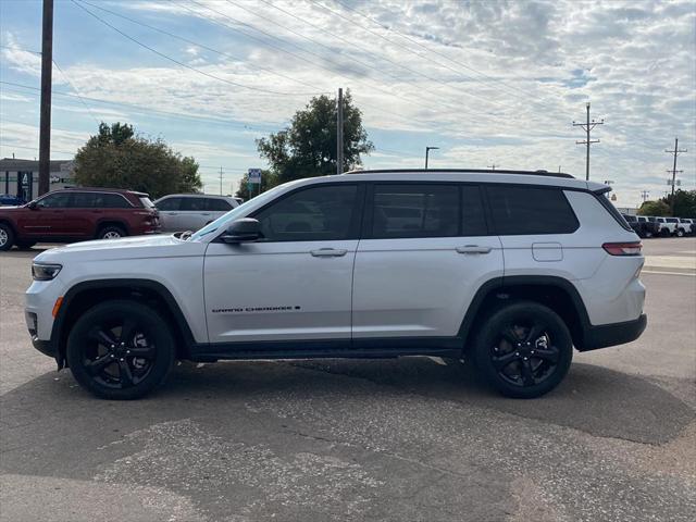 2023 Jeep Grand Cherokee L Altitude 4x4