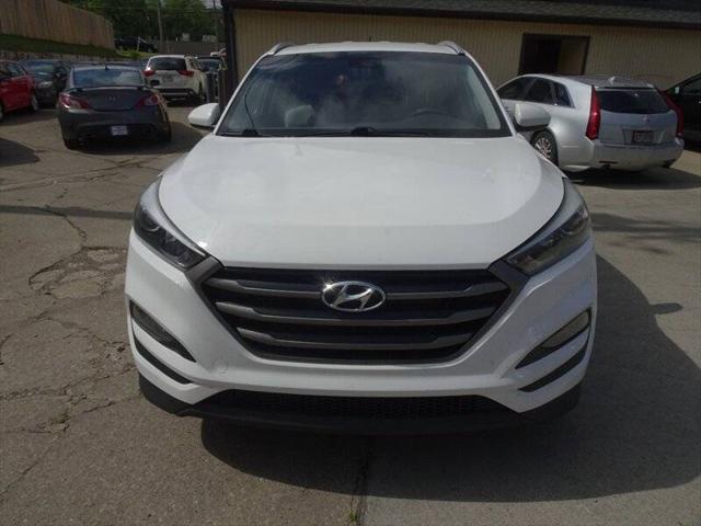 2016 Hyundai Tucson SE