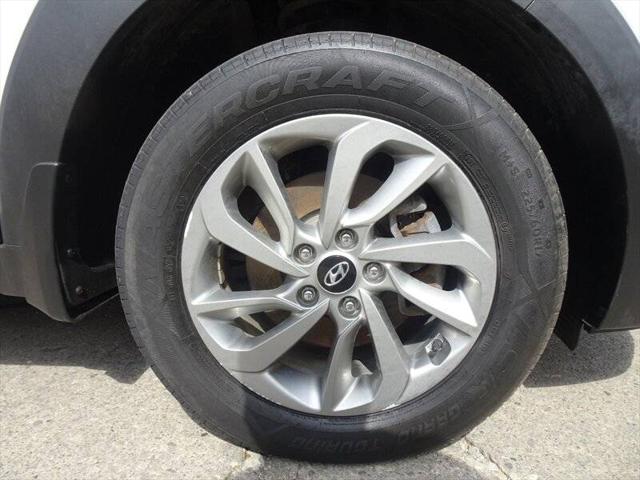 2016 Hyundai Tucson SE