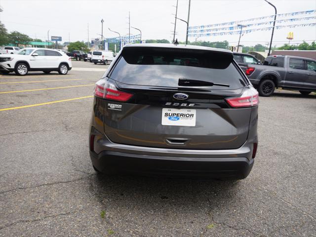 2021 Ford Edge SE
