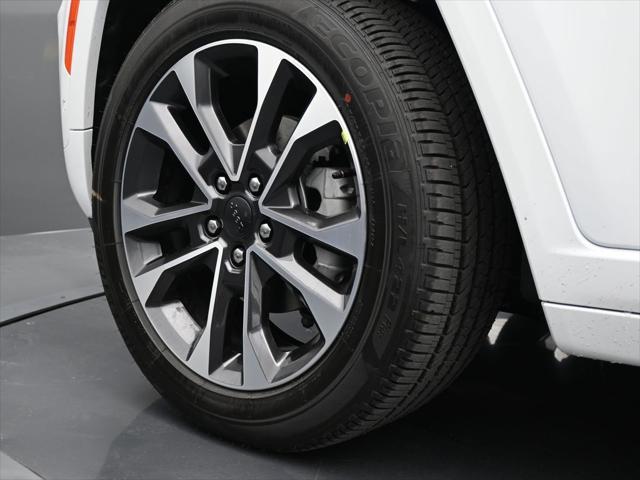 2024 Jeep Grand Cherokee GRAND CHEROKEE OVERLAND 4X4