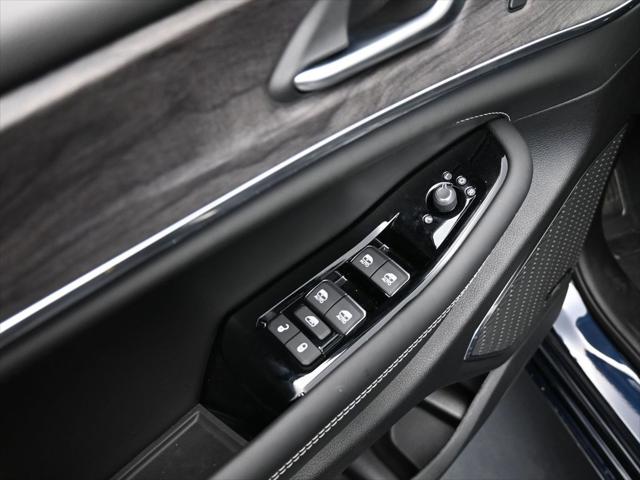 2024 Jeep Grand Cherokee GRAND CHEROKEE OVERLAND 4X4