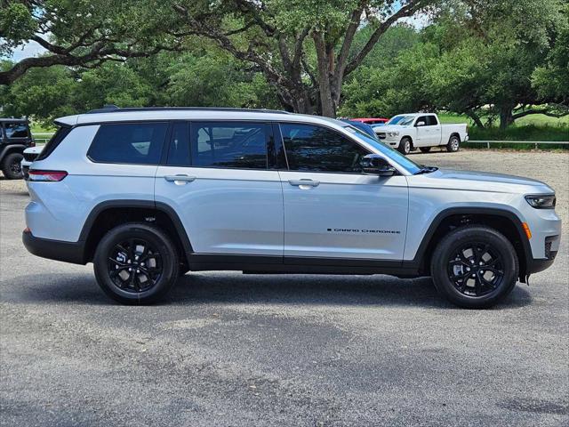 2024 Jeep Grand Cherokee GRAND CHEROKEE L ALTITUDE 4X2