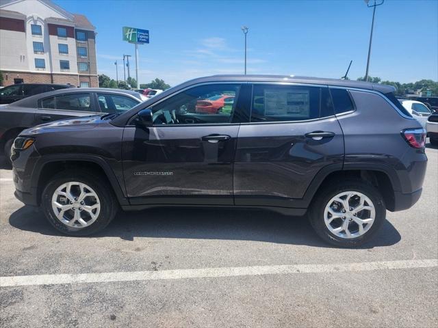 2024 Jeep Compass COMPASS SPORT 4X4