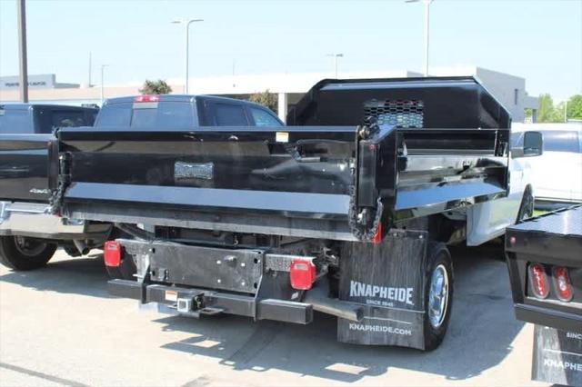 2024 RAM Ram 3500 Chassis Cab RAM 3500 TRADESMAN CHASSIS REGULAR CAB 4X4 84 CA 2024 RAM Ram 3500 Chassis Cab RAM 3500 TRADESMAN CHASSIS REGULAR CAB 4X4 84 CA