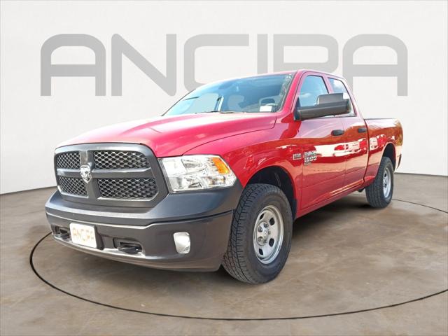2024 RAM Ram 1500 Classic RAM 1500 CLASSIC TRADESMAN QUAD CAB 4X4 64 BOX