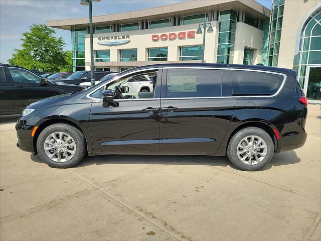 2024 Chrysler Pacifica PACIFICA TOURING L AWD