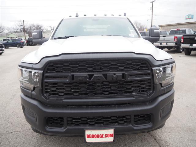 2024 RAM Ram 3500 Chassis Cab RAM 3500 TRADESMAN CREW CAB CHASSIS 4X4 60 CA
