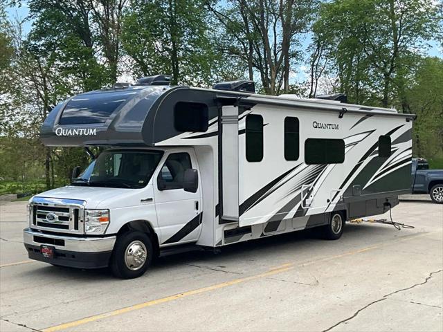 2023 Ford E-450 Cutaway Cutaway Van 2D