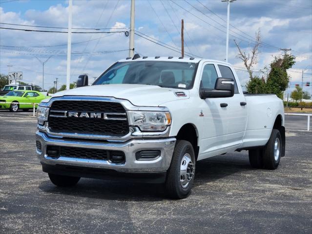 2024 RAM Ram 3500 RAM 3500 TRADESMAN CREW CAB 4X4 8 BOX